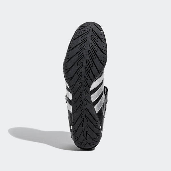 スニーカー THUG CLUB X ADIDAS ADIRACER HI TC 5FT1730 THUG CLUB X ADIDAS ADIRACER HI (Thug Club/スニーカー